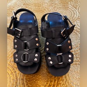 UNIF Platform Sandals 8